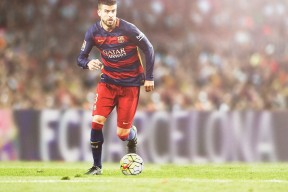 爱游戏.中国官方网站-巴塞罗那四强战小胜菲尼克斯太阳，哈兰德砍下4记关键球，全场沸腾